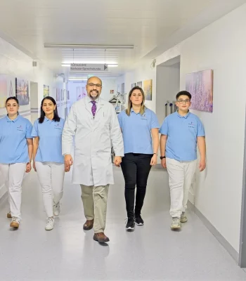 Praxisteam Ortho-Wetzlar- unter Leitung von Dr. Aziz (Photo Hieronymi)